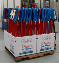 54P_palet_escobas_pinuccina_pardo 54P_palet_escobas_pinuccina_pardo